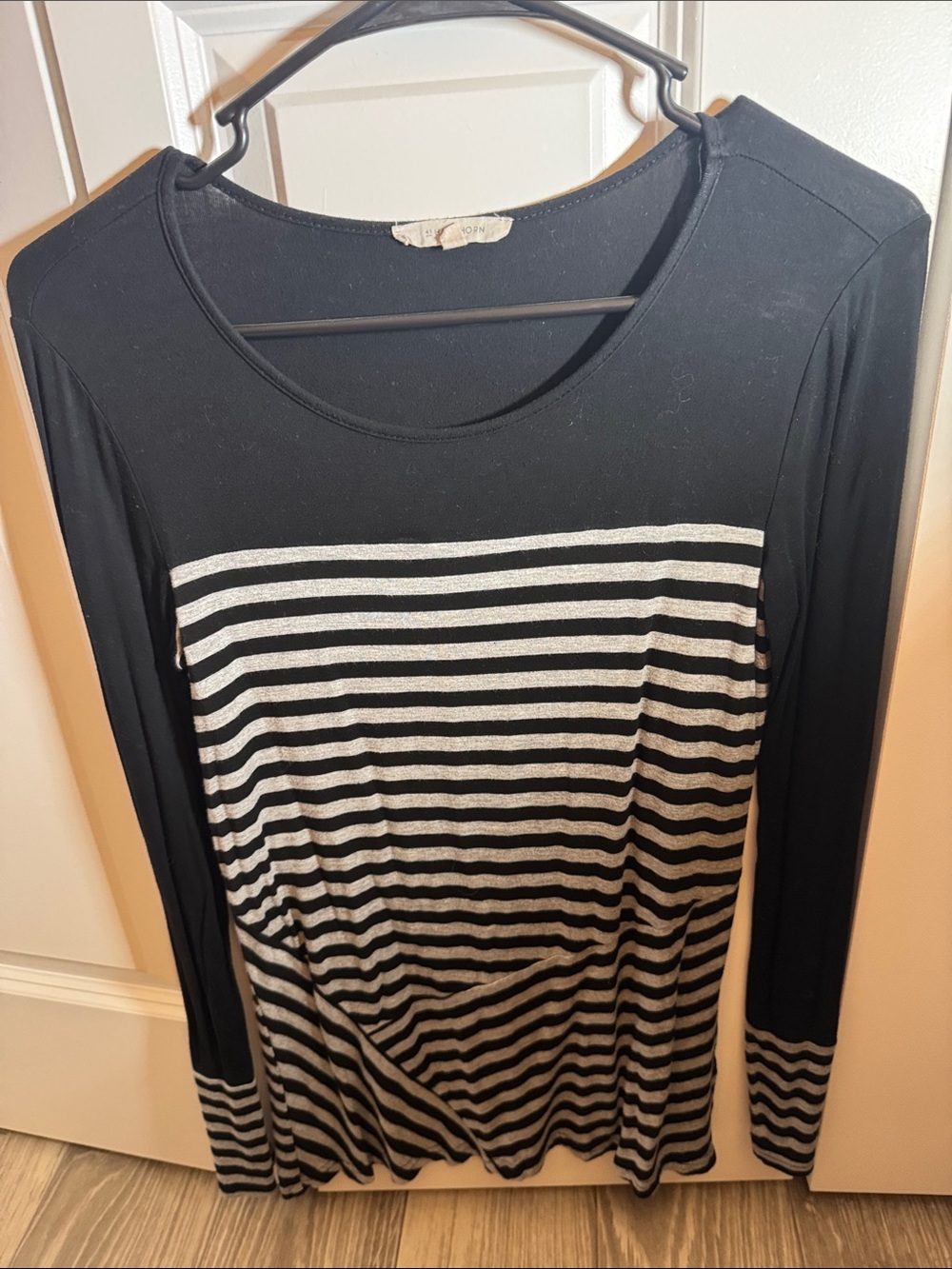 41 Hawthorn Black Long-Sleeve Striped Crew Top